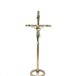 Round base metal Crucifix